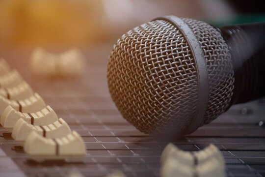 Microphone and mixing workflow