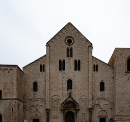 Fototapeta premium View to exterior of basilica San Nicola in Bari