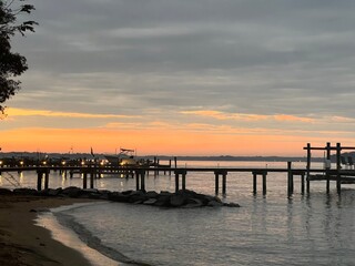 Fototapeta premium sunset at the pier