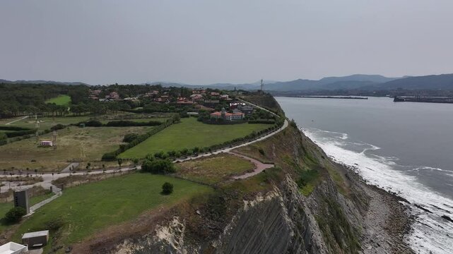 Faro de Punta Galea de Getxo en Bizkaia Pais Vasco