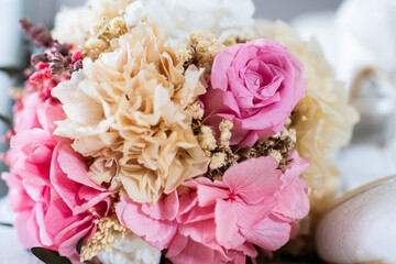 anillos, zapatos novia, preparativos, ramos, pendientes, ceremonia, bodas.