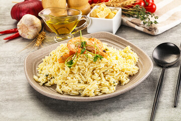 Italian pasta Orzo with prawn