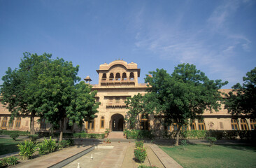 Obraz premium the Lalgarh Palace Hotel in the Town of Bikaner in the Province of Rajasthan in India. India, Jaisalmer, January, 1998