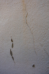 Schäden an der Hauswand