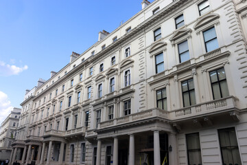 Viktorianische Altbaufassaden in Kensington, London