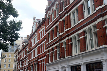 Altbaufassaden im Zentrum von London