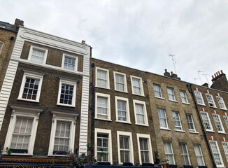 Altbaufassaden im Zentrum von London