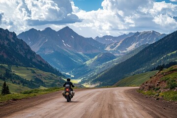 Obraz premium Motorcycle ride through Engineer Pass San Juan Mountains Colorado.