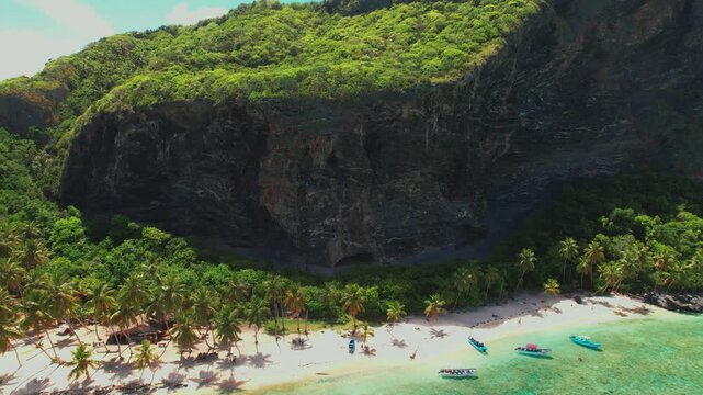 Playa fronton samana republica dominicana