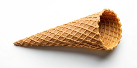 Obraz premium Close-up top view of a cookie wafer ice cream cone on a plain white background