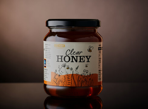 Mansfield,Nottingham,United Kingdom,12th September,2024:Studio product image of Grandessa Clear Honey ,sold by Aldi Stores Limited.