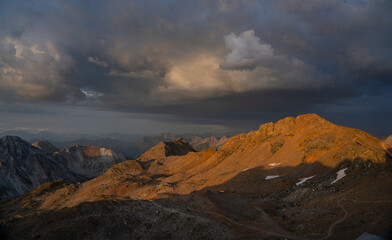 Naklejka premium View from Parpaner Rothorn in the Swiss alps on a late summer day
