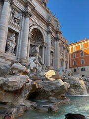 trevi fountain