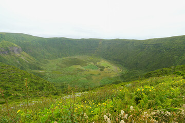 Kraterrand des Gabeco Gordo auf der Insel Faial © Markus Kammermann