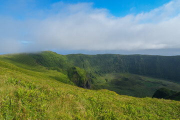 Kraterrand des Gabeco Gordo auf der Insel Faial