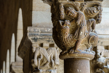 monastery of San Cugat del Vallés cloister, Samson and the lion capital, San Cugat del Vallés, Barcelona, ​​Catalonia, Spain
