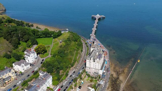 Llandudno, North Wales: seaside town, Victorian pier, promenade, Great and Little Orme views in 4K