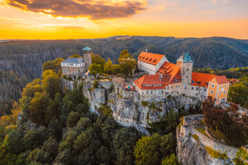 Village Hohnstein with Hohnstein castle and medieval half-timbered houses. Medieval building in Saxon Switzerland © Zedspider