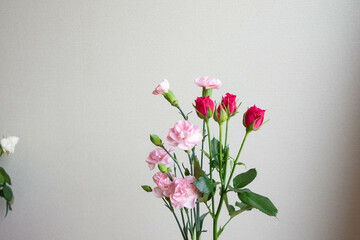 薔薇とカーネーション