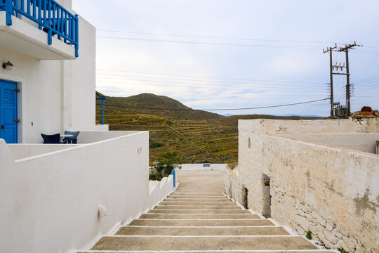 Fototapeta Tholaria village with narrow streets and traditional Cycladic architecture. Amorgos, Greece