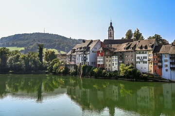 Laufenburg, Schlossberg, Kirche, St. Johann, Altstadt, Altstadth&auml;user, Rhein, Rheinufer, Uferweg, Ruine, Laufenbr&uuml;cke, Sommer, Sommertag, Schweiz