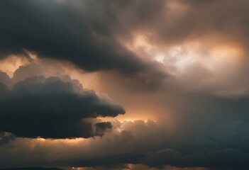 Obraz premium The atmosphere features a sky filled with dark clouds during a storm, creating a dramatic scene. 