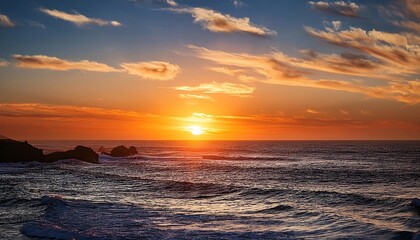 Obraz premium great sunset over the ocean
