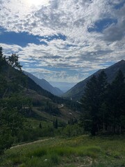 Fototapeta premium Mountain Landscape with Cloudy Sky