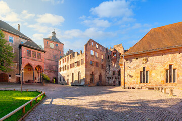 Fototapeta premium The central interior courtyard inside the medieval walls of Heidelberg Castle, in the hills above the Bavarian town of Heidelberg, Germany.