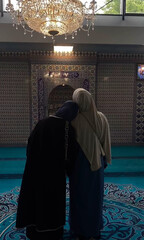 muslim sisters