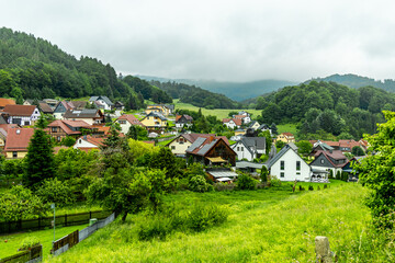Eine fr&uuml;hlingshafte Wanderung rund um die Touristenattraktion in Brotterode-Trusetal - dem Trusetaler Wasserfall - Th&uuml;ringen - Deutschland