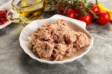 Canned tuna fillet for salad