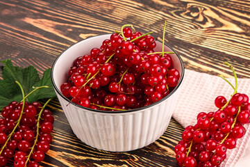 Ripe and juicy red currants berry
