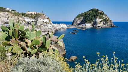 Blick auf Sant`Angelo auf Ischia	
