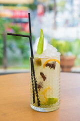 cocktail with lime and mint