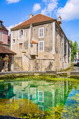 La Fosse Dionne à Tonnerre