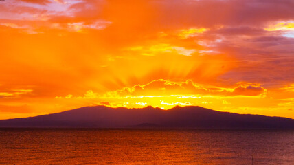 多良岳に沈む夕日