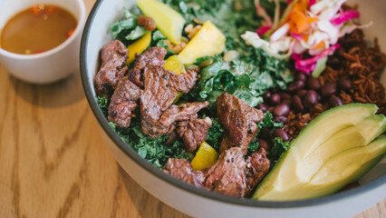 Healthy Light Vegetable Salad Beef Energy Bowl