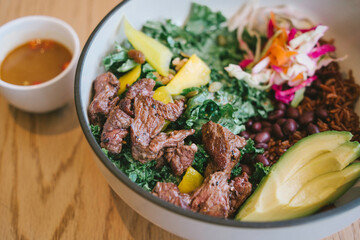 Healthy Light Vegetable Salad Beef Energy Bowl