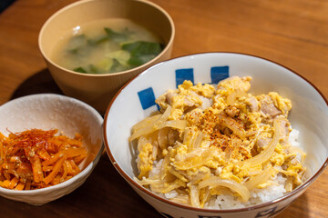 親子丼ときんぴらごぼう