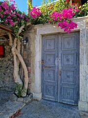 Cyclades : Folegandros, Santorin, Milos