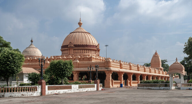 Shaktipeeth Complex. Mehrauli. South Delhi. India.