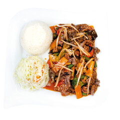 wołowina po tajlandzku z warzywami ryżem i surówką
Thai style beef with vegetables rice and salad