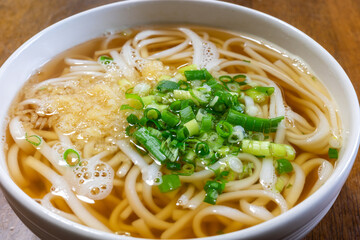 とても美味しい日本の一般家庭のうどん
