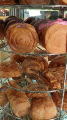 Cromboloni cakes and various delicious cakes on display