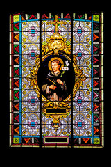  Vitrail de l'église Saint-Georges à Châtenois construite en 1759 en style roman