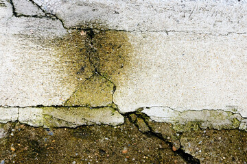 old cracked wall