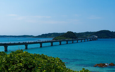 晴天の角島大橋