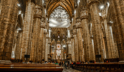 Naklejka premium Interior of di Milan Cathedral with columns, Itali .