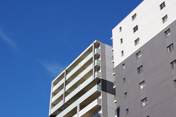 マンション写真。不動産関連の素材、建築写真の事例などに最適です。
